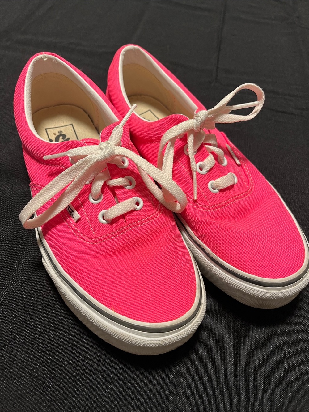 VANS neon pink